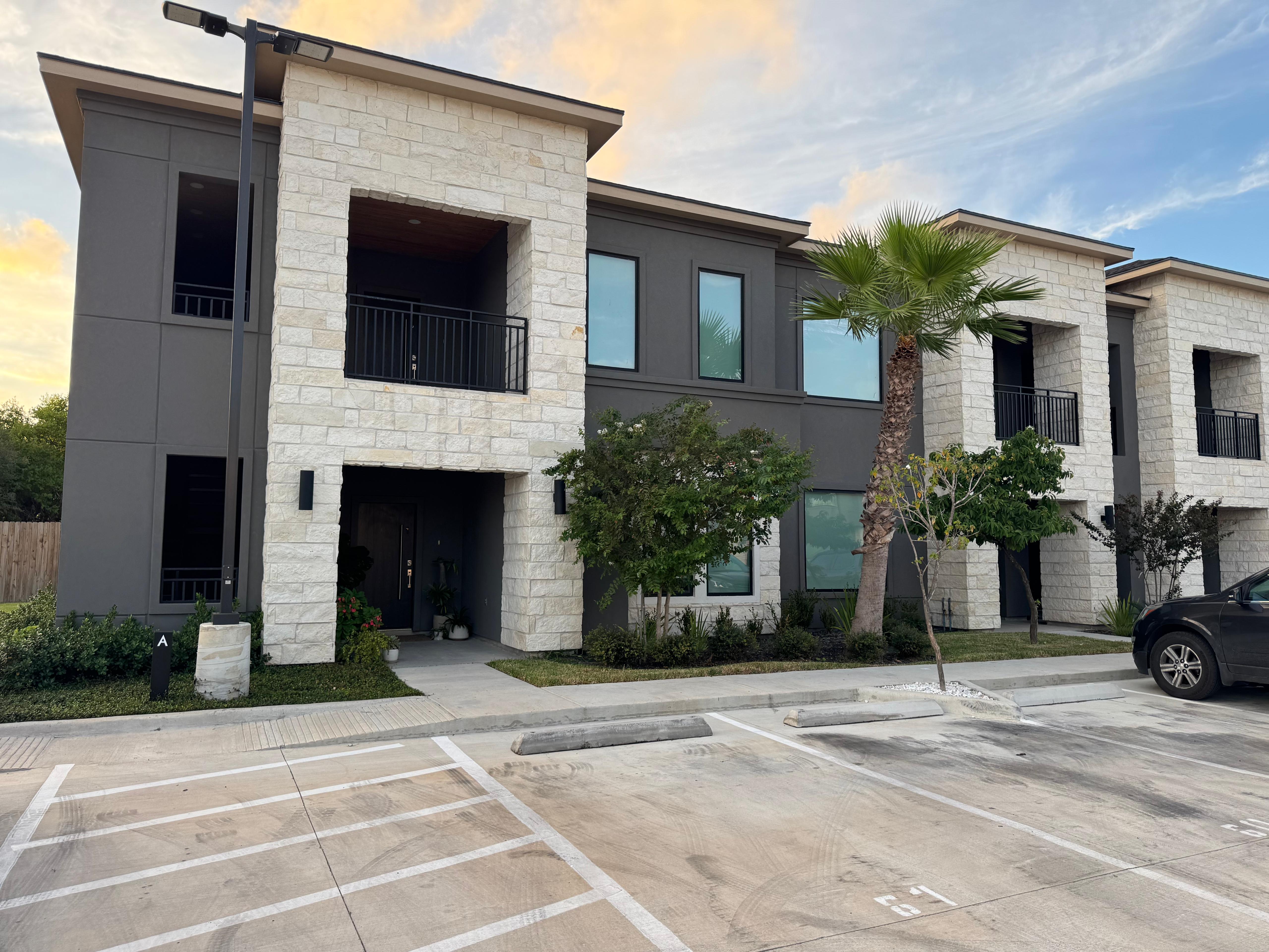 Modern Apartment Complex - Image 21