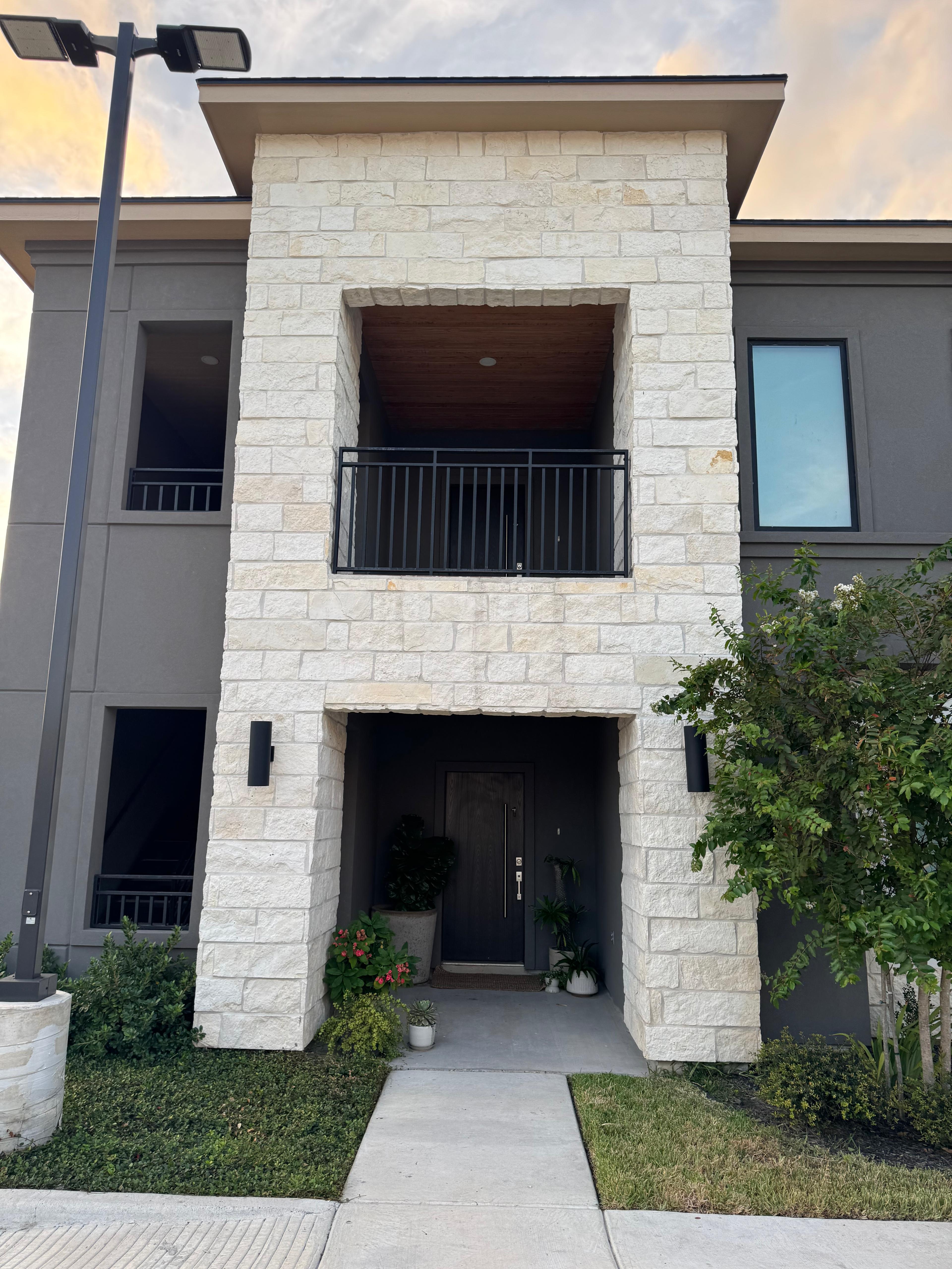 Modern Apartment Complex - Image 22