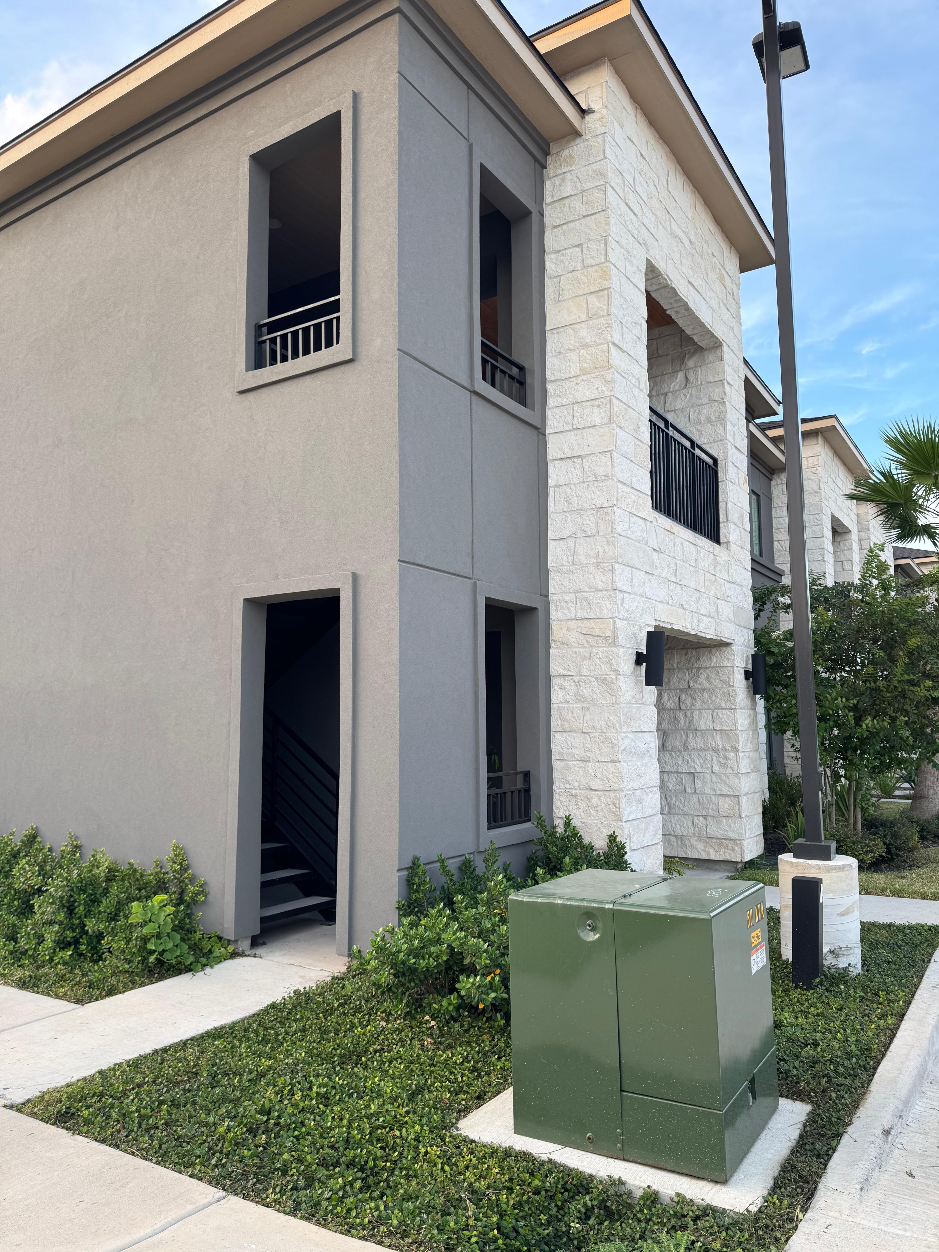 Modern Apartment Complex - Image 31