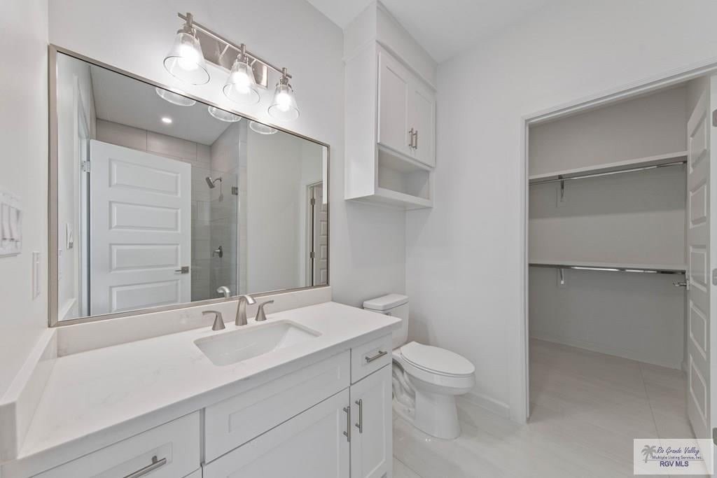 Pinewood Prairie Estate - Image 16