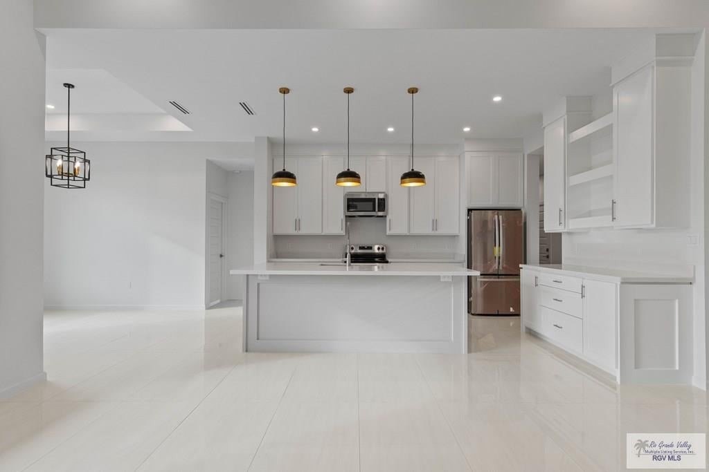 Pinewood Prairie Estate - Image 6